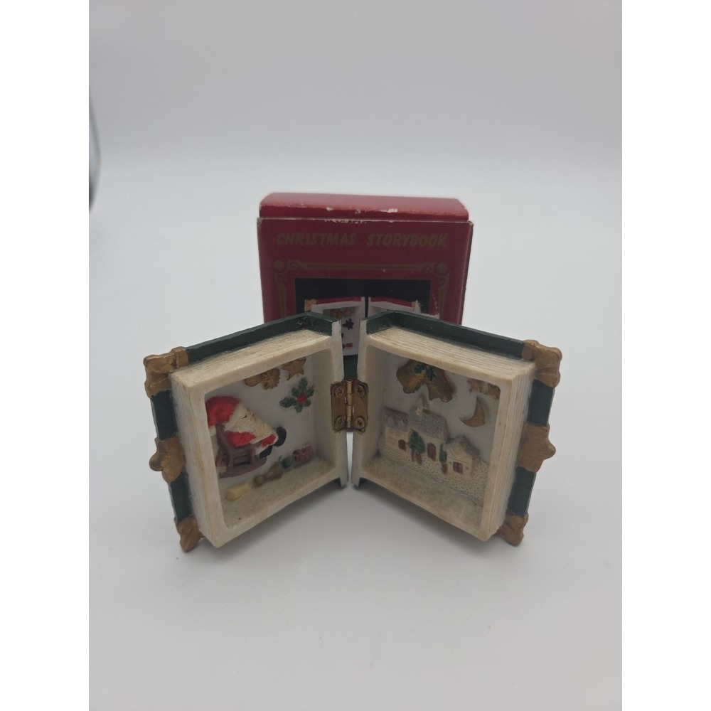 Vintage Windsor Collection Christmas Storybook Hinged Diorama